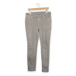 Chico’s Gray The Platinum Skinny Jeggings Size M